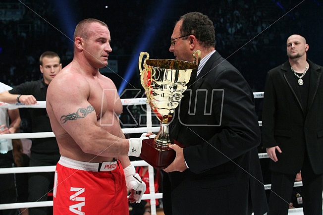 Mariusz Pudzianowski vs Eric Esch