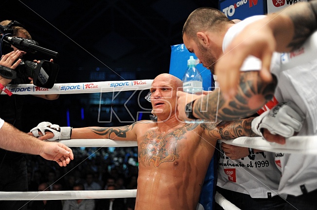 Krzysztof Kulak vs Daniel Dowda
