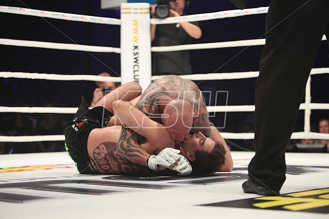 Krzysztof Kulak vs Daniel Dowda