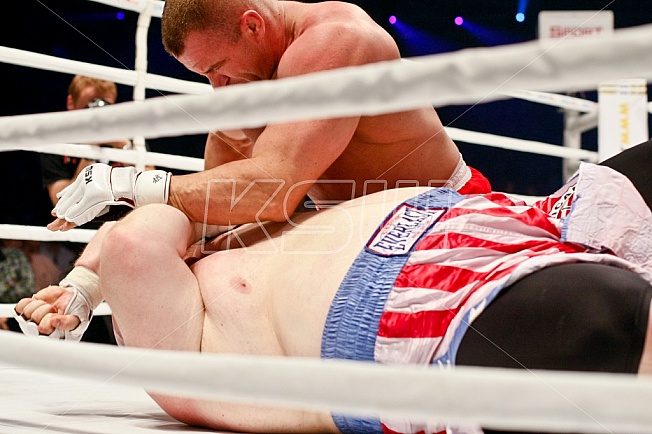 Mariusz Pudzianowski vs Eric Esch