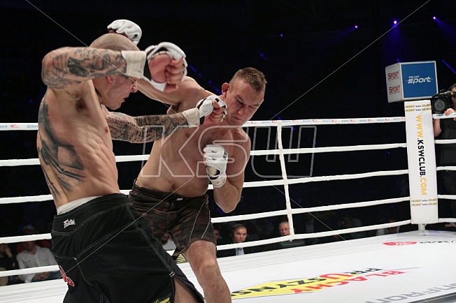 Niko Puhakka vs Danny van Bergen