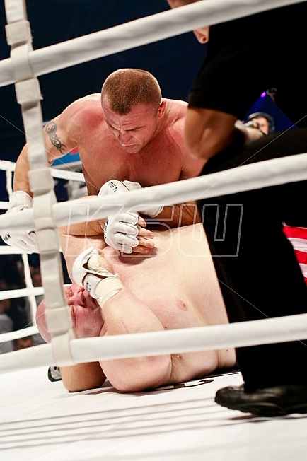 Mariusz Pudzianowski vs Eric Esch