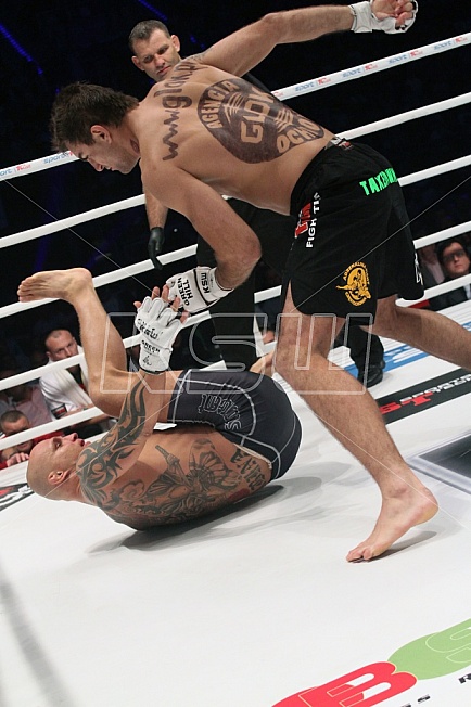 Krzysztof Kulak vs Daniel Dowda