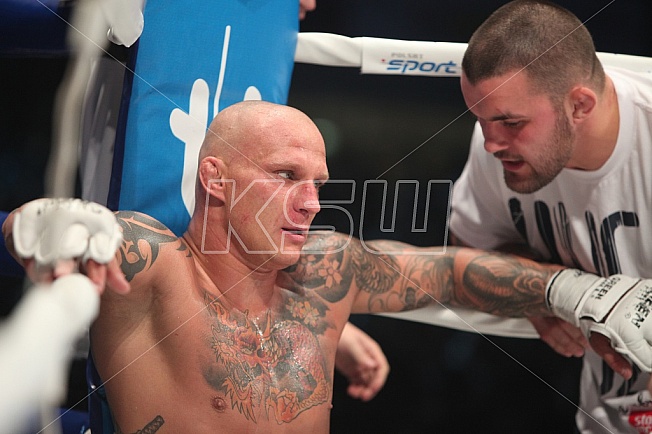 Krzysztof Kulak vs Daniel Dowda