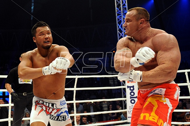 Mariusz Pudzianowski vs Yusuke Kawaguchi
