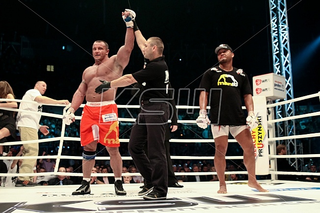 Mariusz Pudzianowski vs Yusuke Kawaguchi