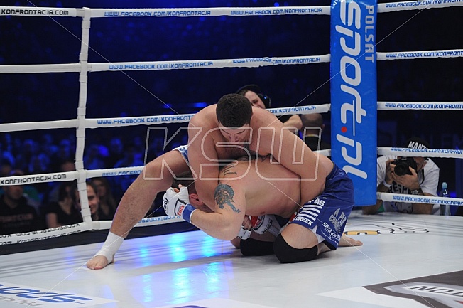 Kamil Waluś vs Christos Piliafas