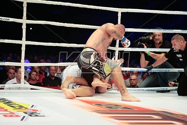 Karol Bedorf vs Karl Knothe