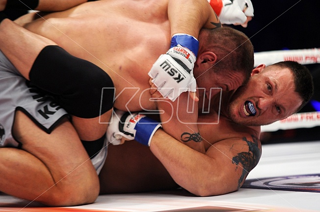MARIUSZ PUDZIANOWSKI VS CHRISTOS PILIAFAS KSW 20