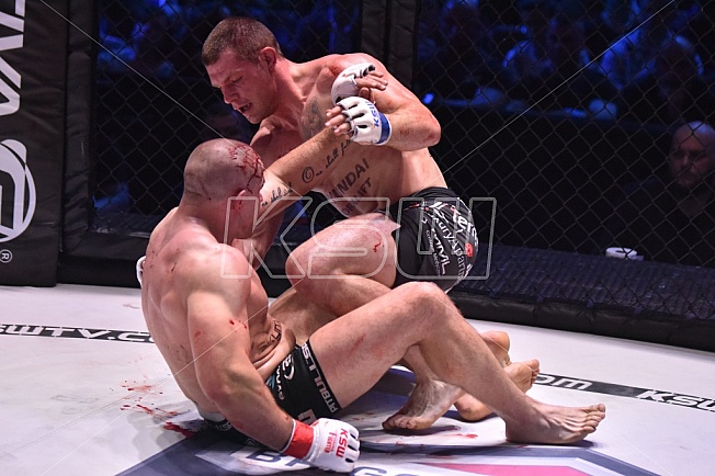 EXTRAFIGHT (-93KG): MICHAÅ FIJAÅKA VS MARCIN WÃJCIK