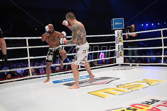Michał Materla vs Rodney Wallace