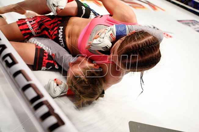 Marta Chojnoska vs Paulina Suska