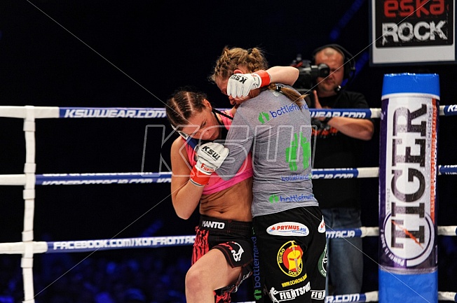 Marta Chojnoska vs Paulina Suska