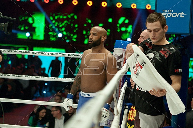 Maciej Jewtuszko vs Dean Amasinger