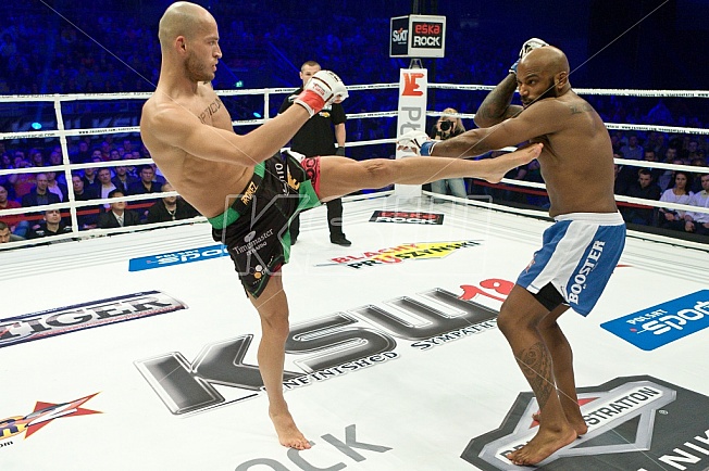 Maciej Jewtuszko vs Dean Amasinger