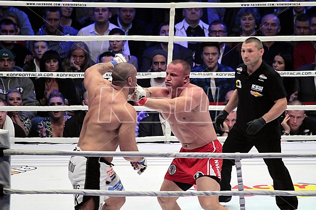 Mariusz Pudzianowski vs James Thompson II