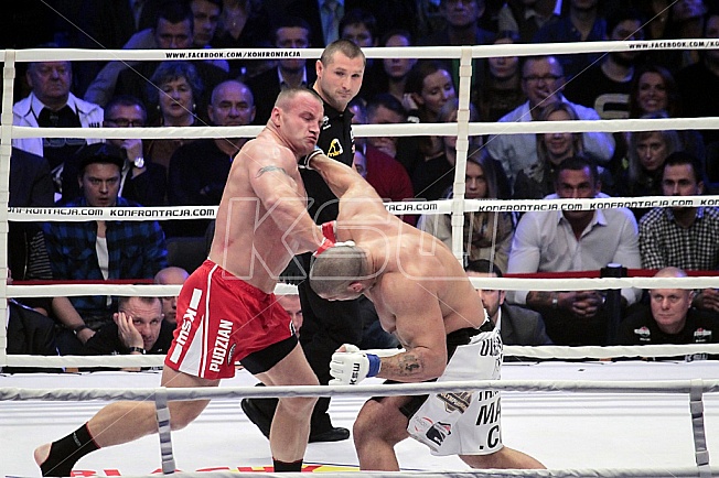 Mariusz Pudzianowski vs James Thompson II