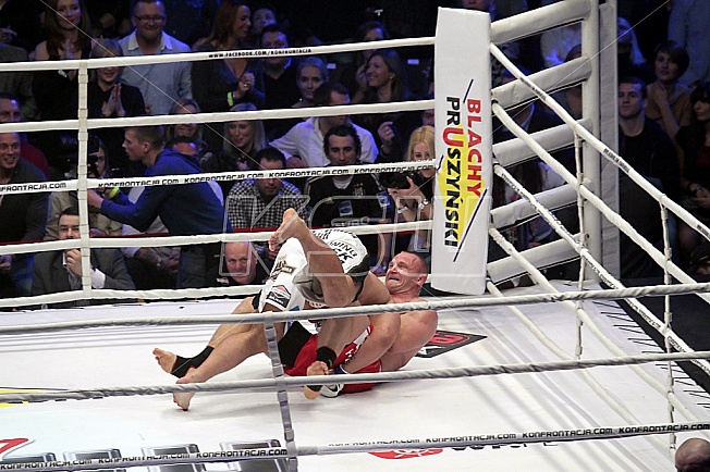 Mariusz Pudzianowski vs James Thompson II