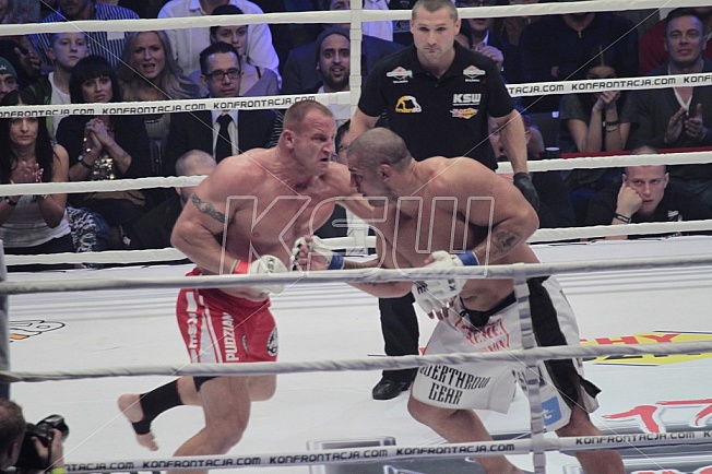 Mariusz Pudzianowski vs James Thompson II