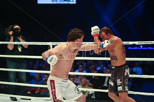 James Zikic vs Antoni Chmielewski