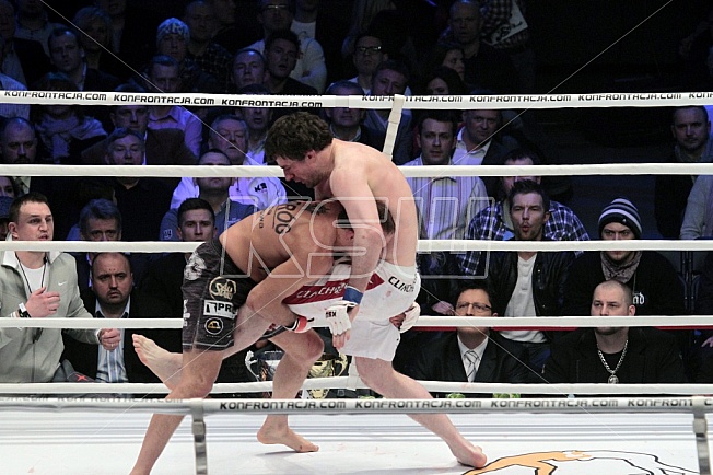Antoni Chmielewski vs James Zikic