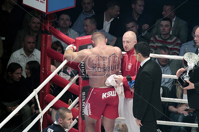 Mariusz Pudzianowski vs James Thompson
